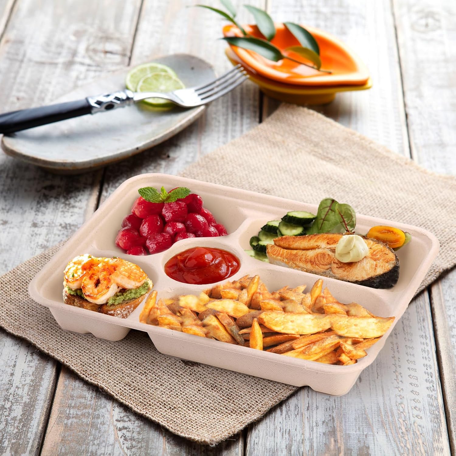 Compostable Bagasse Lunch Trays — 5 Section (50 Pack)